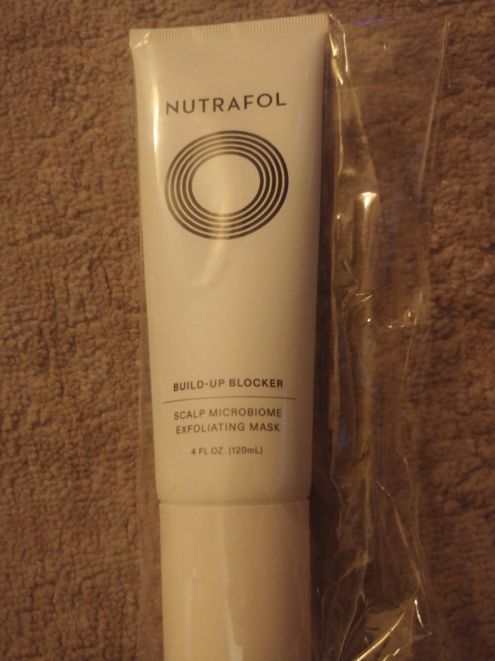 Brand NEW Nutrafol Build-Up Blocker scalp microbiome exfoliating mask